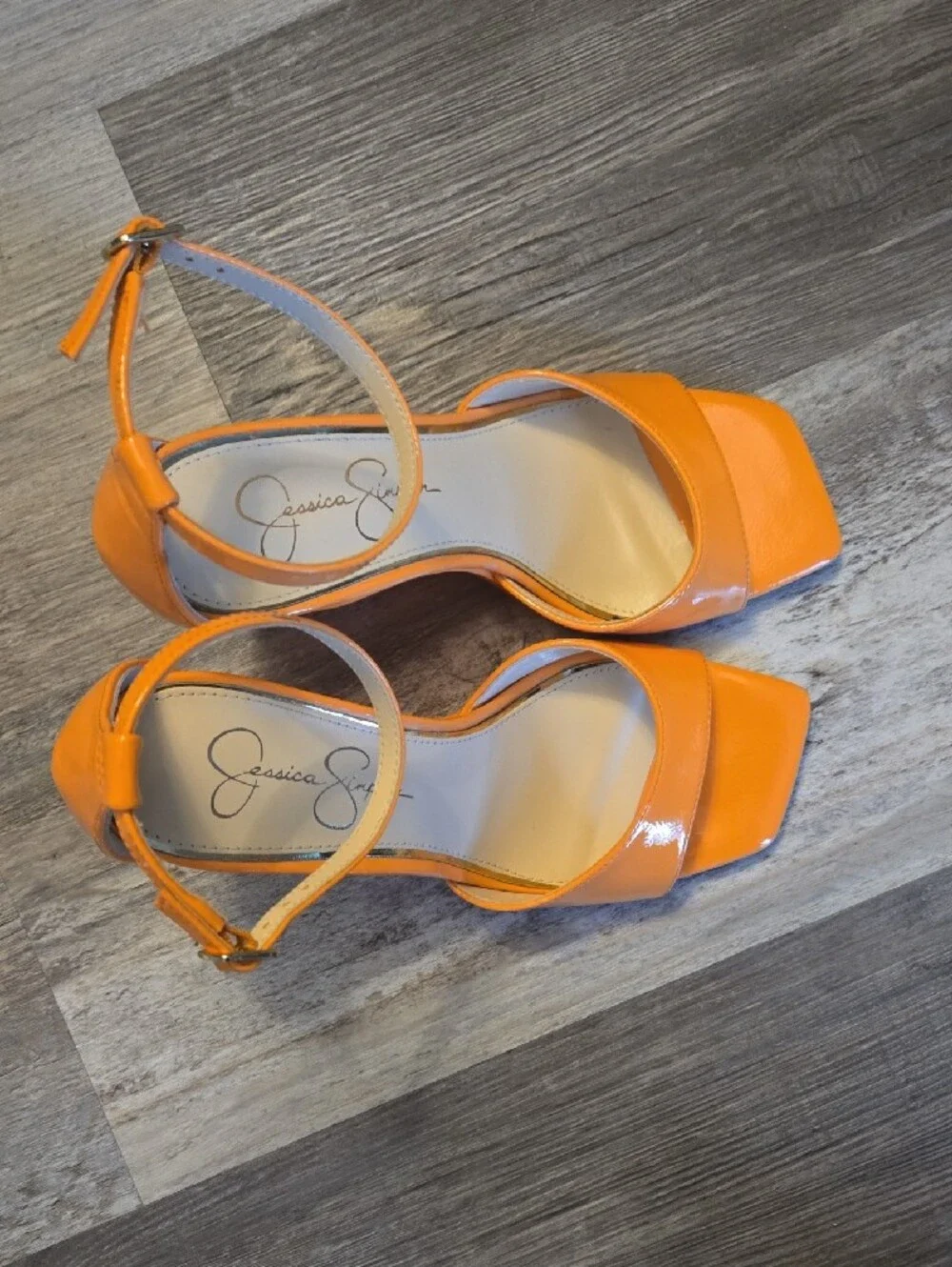 Jessica Simpson bright orange
